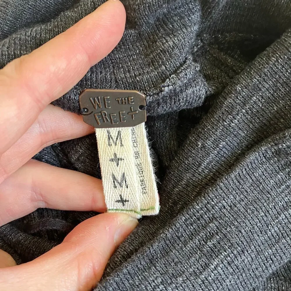 Free People We the Free Sz M Turtleneck Split Back Relaxed Top Charcoal Gray